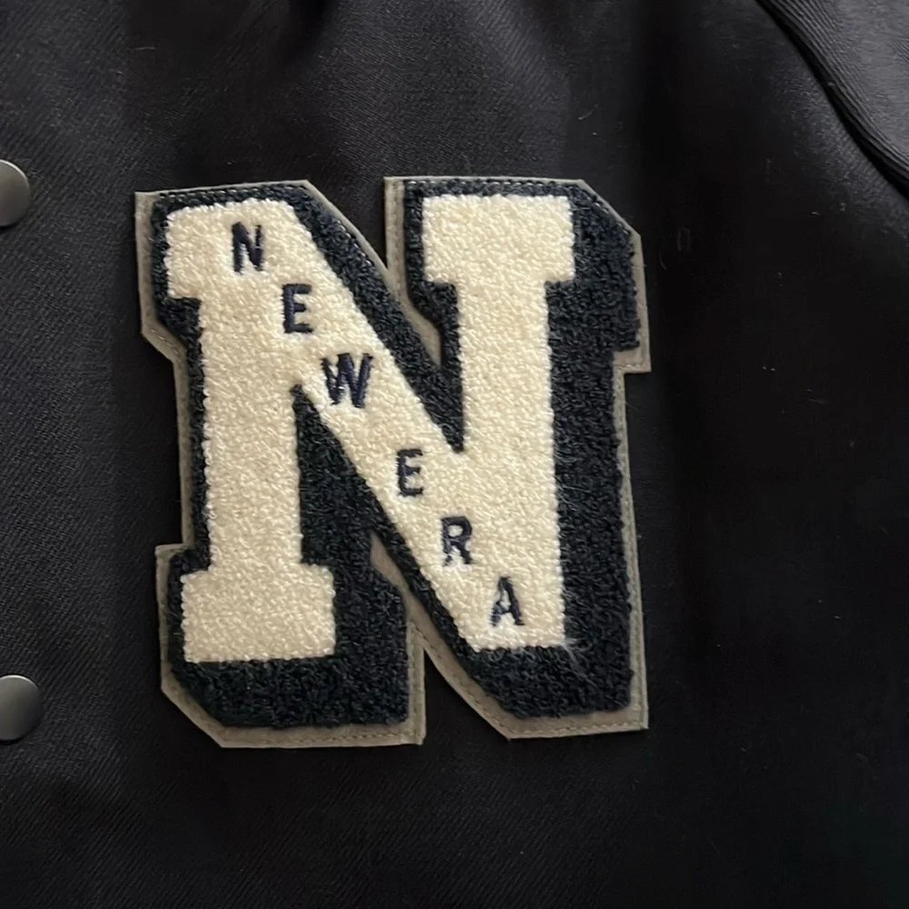 NWOT Men's Wool Varsity Jacket - Picture 3 of 6
